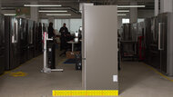 LG LF25Z6211S Side Photo