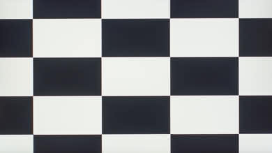 LG 27UK650-W Checkerboard Picture