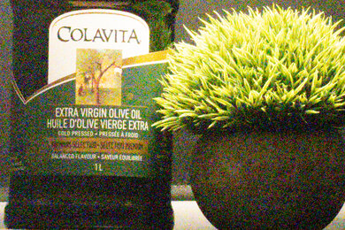 Olympus OM-D E-M1 Mark III Noise Scene Crop