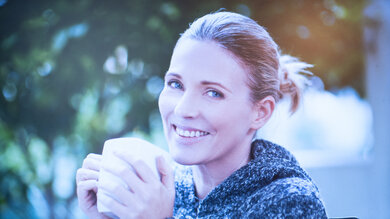 Lenovo 100e Chromebook 2nd Gen (2019) Reflections Photo Max