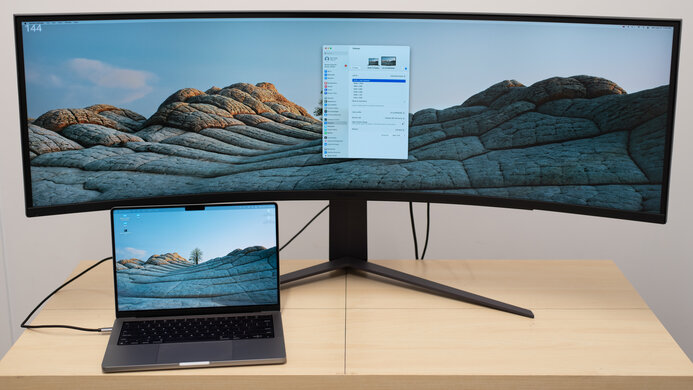 LG 49GR85DC-B Display Picture