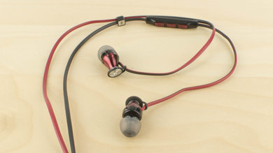 Sennheiser HD1 In-Ear / Momentum In-Ear Build Quality Picture