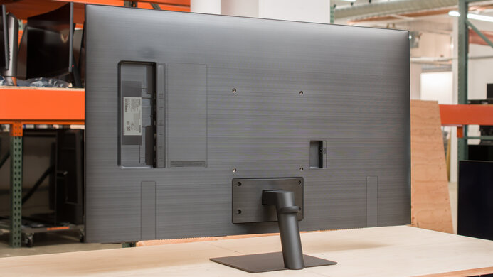 Samsung Smart Monitor M7 S43BM70 Back Picture