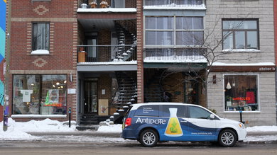 Panasonic LUMIX G9 II Sample Gallery - Studio