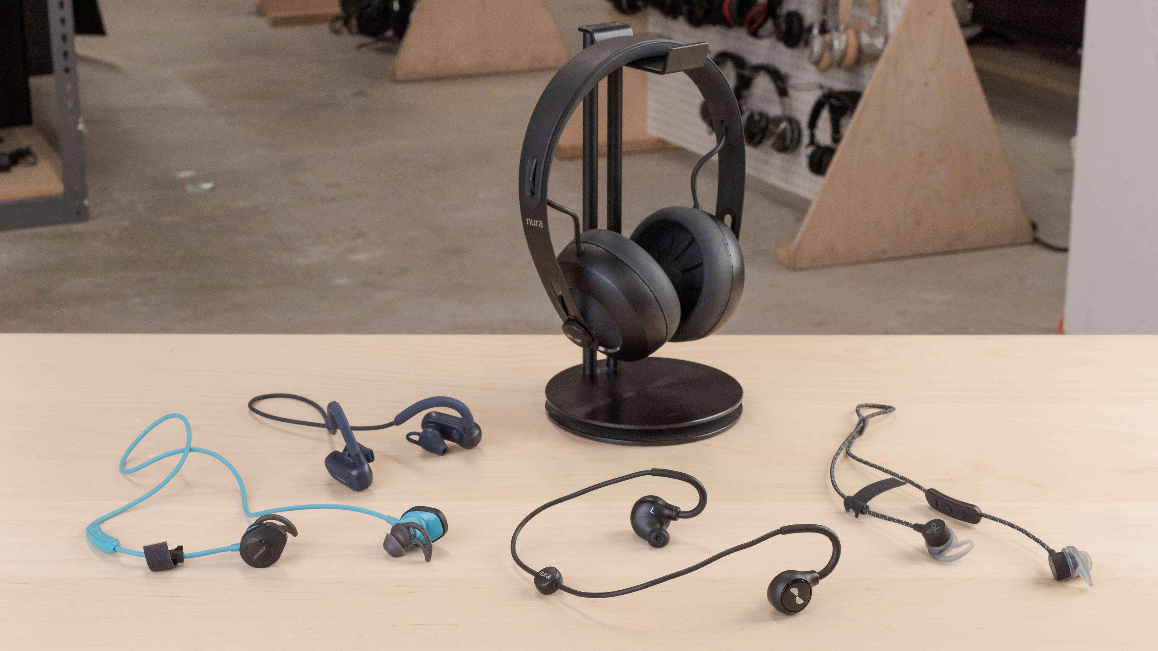 Nura NuraLoop Wireless Review - RTINGS.com