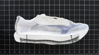 Mizuno Hyperwarp Pure Stack Height Photo