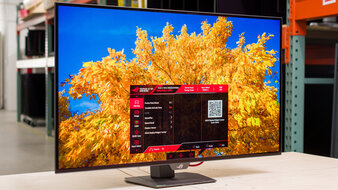 ASUS ROG Strix OLED XG32UCWMG Design Picture