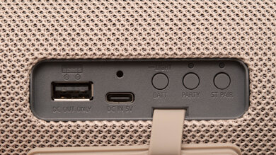 Sony SRS-XB33 Controls Photo 2
