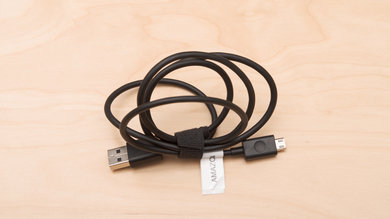 Amazon Echo Buds (1st generation) Cable Picture