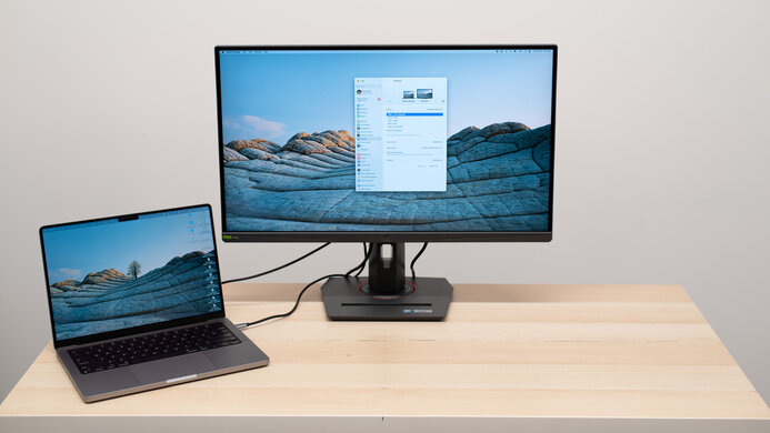 ASUS ROG Strix XG27ACS Display Picture