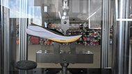 ASICS GEL-KAYANO 32 Forefoot Bending Resistance Picture