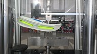 Nike Vomero Premium Forefoot Bending Resistance Picture