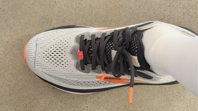 Brooks Ghost 17 Toe Clearance Photo