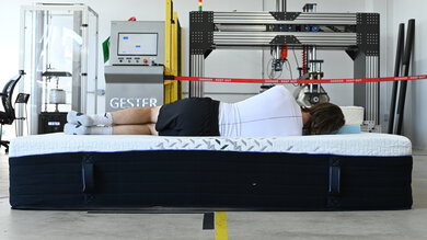 Nectar Luxe Hybrid Body Conformity Picture