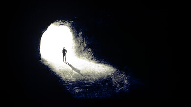 Samsung QN95B QLED Contrast Picture