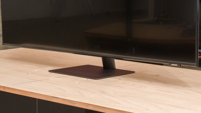 Samsung Smart Monitor M7 S43BM70 Stand Picture