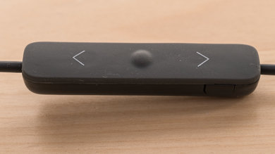 JBL Everest 110 Wireless Controls Picture