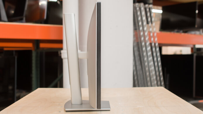 Dell U2723QE Thickness Picture