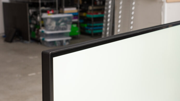 Gigabyte AORUS FI32U Borders Picture