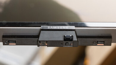 Samsung QN900D 8K Controls Picture