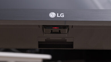 LG UN7300 Controls Picture