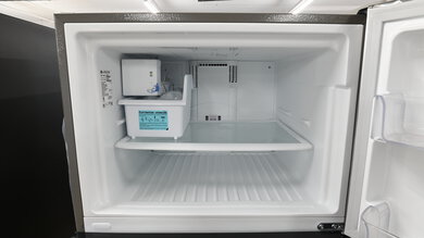 LG LTCS20020S Ice Maker Location