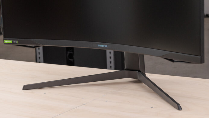 Samsung Odyssey G7 C32G75T Stand Picture