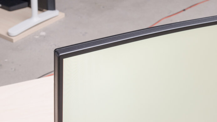 MSI Optix G27C5 Borders Picture