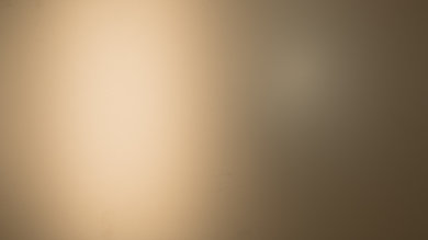 HP OMEN X 27 Bright Room Off Picture