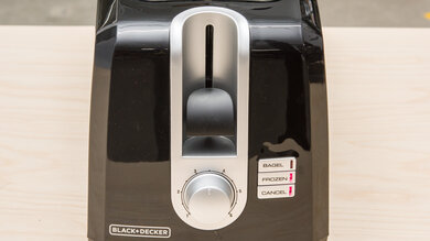 Black+Decker 2-Slice Toaster T2569B Control Photo