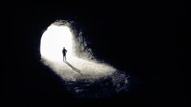 TCL NXTFRAME QLED Contrast Picture