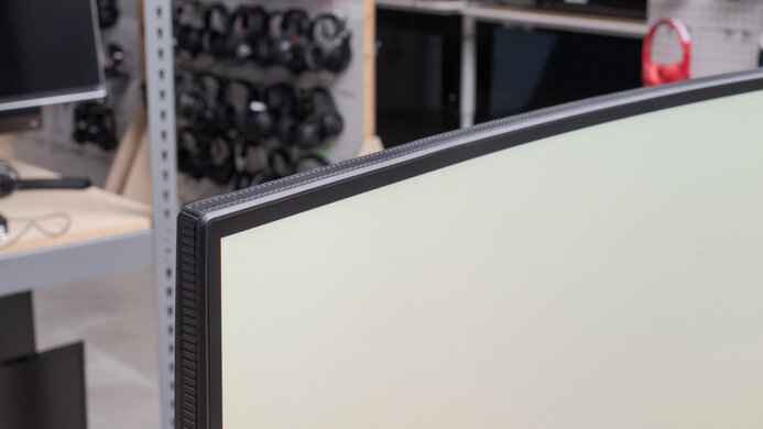 Nixeus EDG 34 Borders Picture