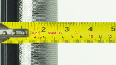 LG UF6400 Thickness Picture