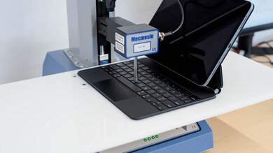 Apple Magic Keyboard for iPad 2021 In-Test Picture