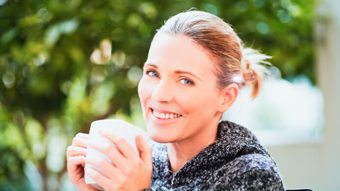 Gigabyte AORUS FO48U OLED Average Room