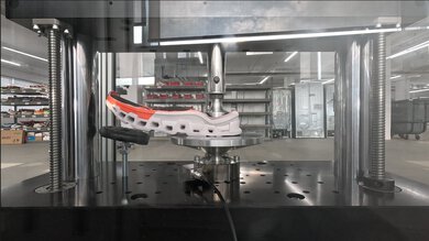 On Cloudmonster 2 Heel Cushioning Picture