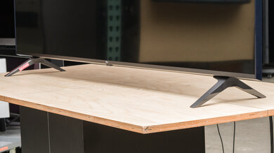 LG UT8000 Stand Picture