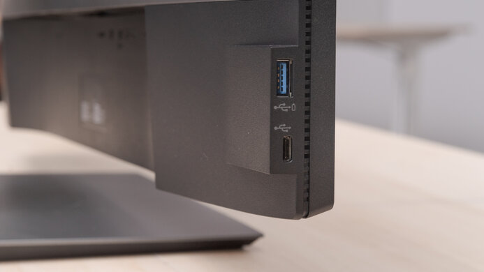 Dell UltraSharp U2720Q Inputs 2