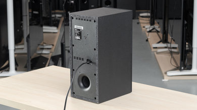 LG SL6Y Back photo - sub