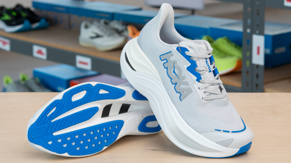 HOKA Skyward X Review - RTINGS.com