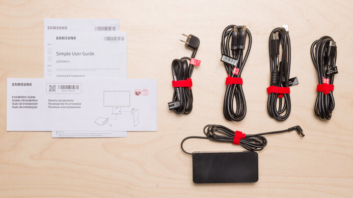 Samsung Odyssey 3D G90XF S27FG900X In The Box Picture