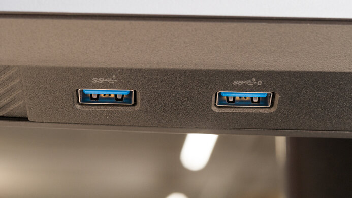 Dell Alienware AW2724DM Inputs 2