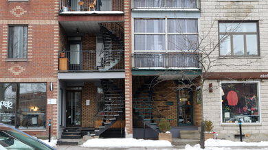 Panasonic LUMIX GH6 Sample Gallery - Studio