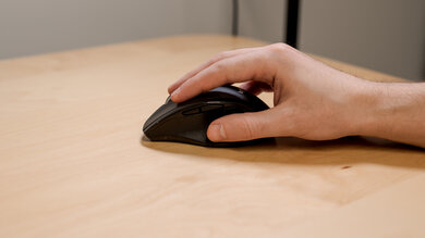 Logitech Marathon Mouse M705 Fingertip Grip Picture