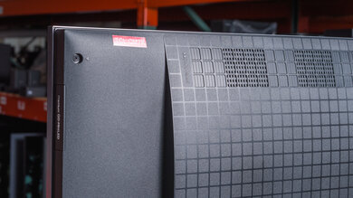 TCL QM7K Build quality picture