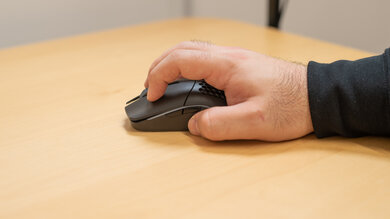 GLORIOUS Model O- Wireless Claw Grip Picture