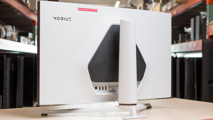 BenQ MOBIUZ EX321UX Build Quality Picture