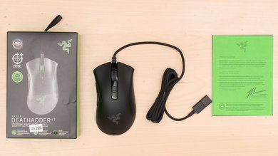 Razer DeathAdder V2 In the box picture