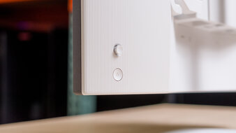 Dell S2725QC Controls Picture