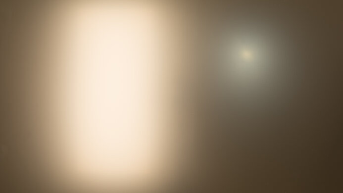 Gigabyte M32U Bright Room Off Picture